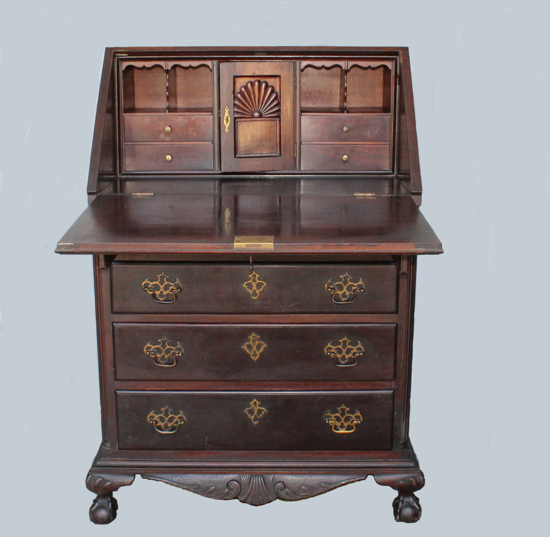 Download Bargain John's Antiques | Antique Chippendale Style Slant Front Mahogany Desk - 28 inches width ...